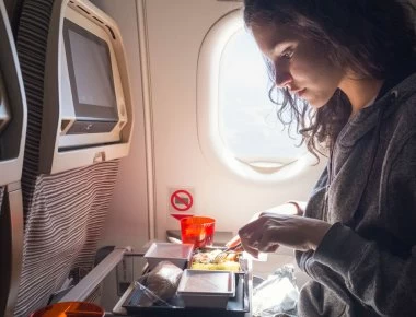 Δέκα πράγματα που δεν γνωρίζεις για το φαγητό του αεροπλάνου